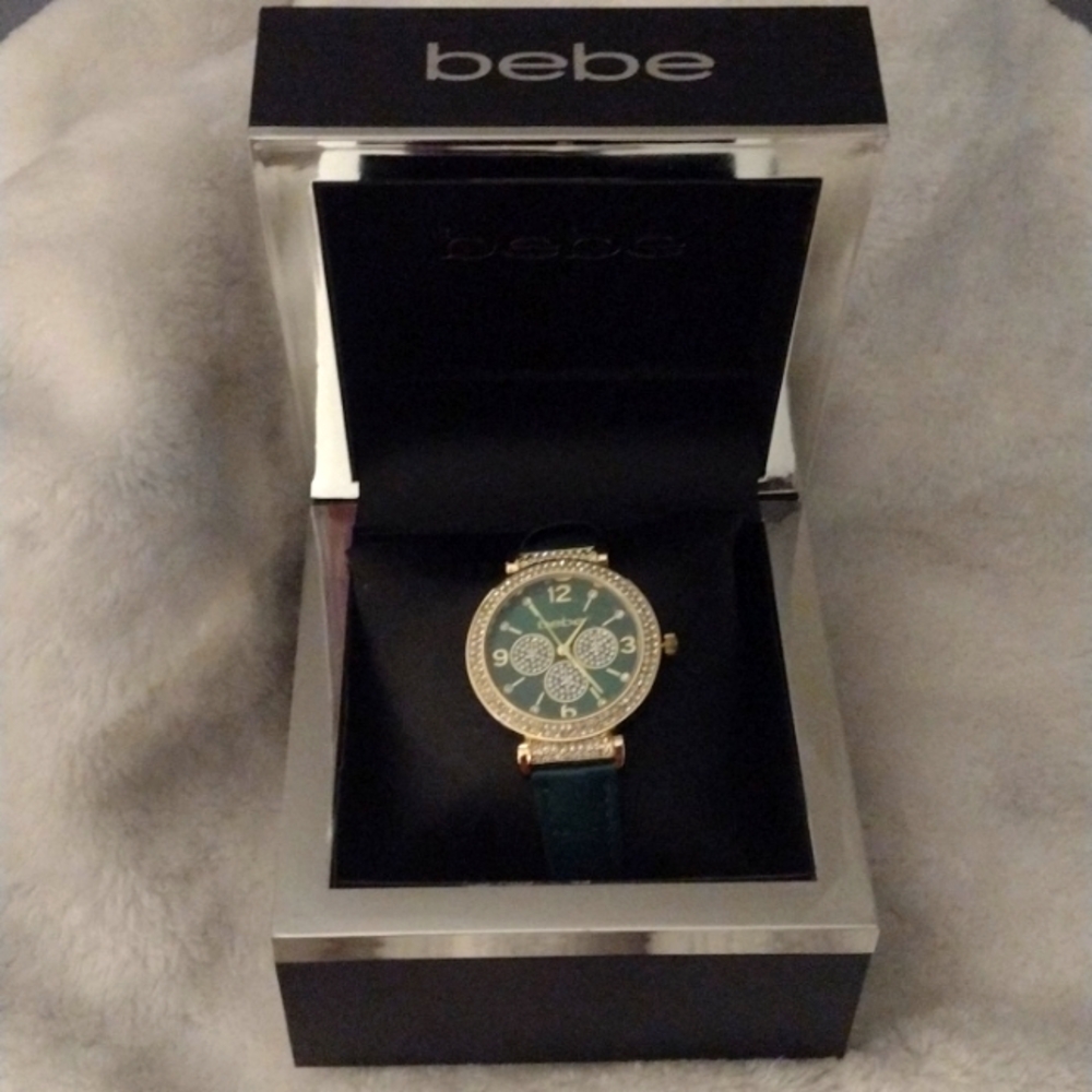 Watch - Picture 3 of 7